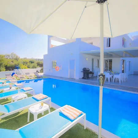 Villa Akefalou Bay