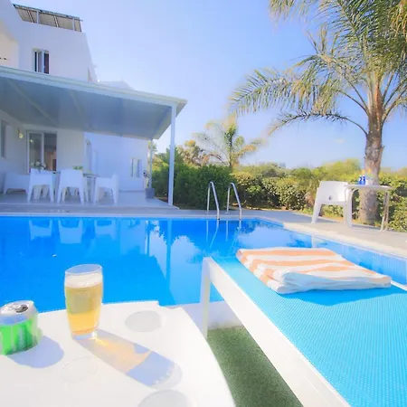 Akefalou Bay * Protaras