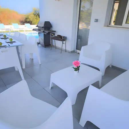 Villa Akefalou Bay
