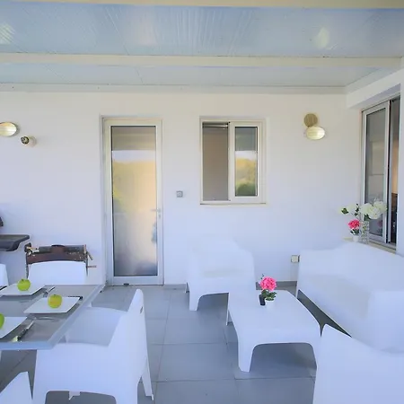 Akefalou Bay Villa Protaras